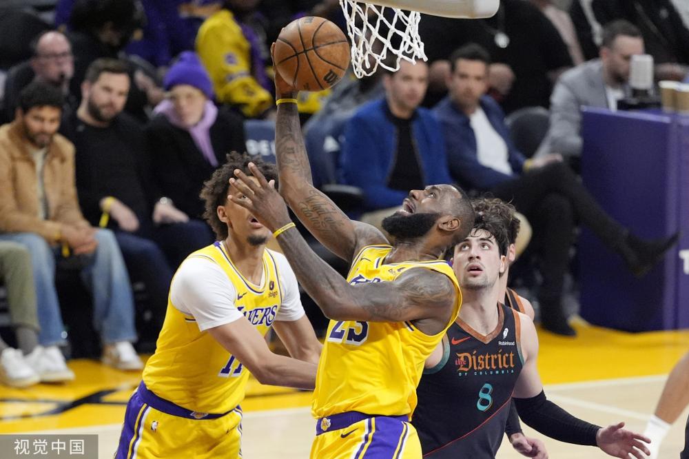 场均得分和 场均得分和